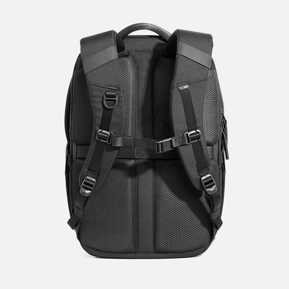 Custom Metro Pack Pro Mk II 24L — Black view 5