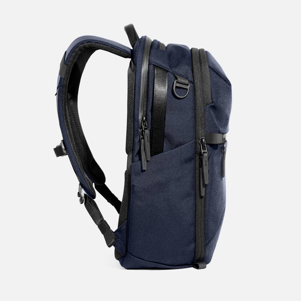 Custom Metro Pack Pro Mk II 24L — Navy view 6