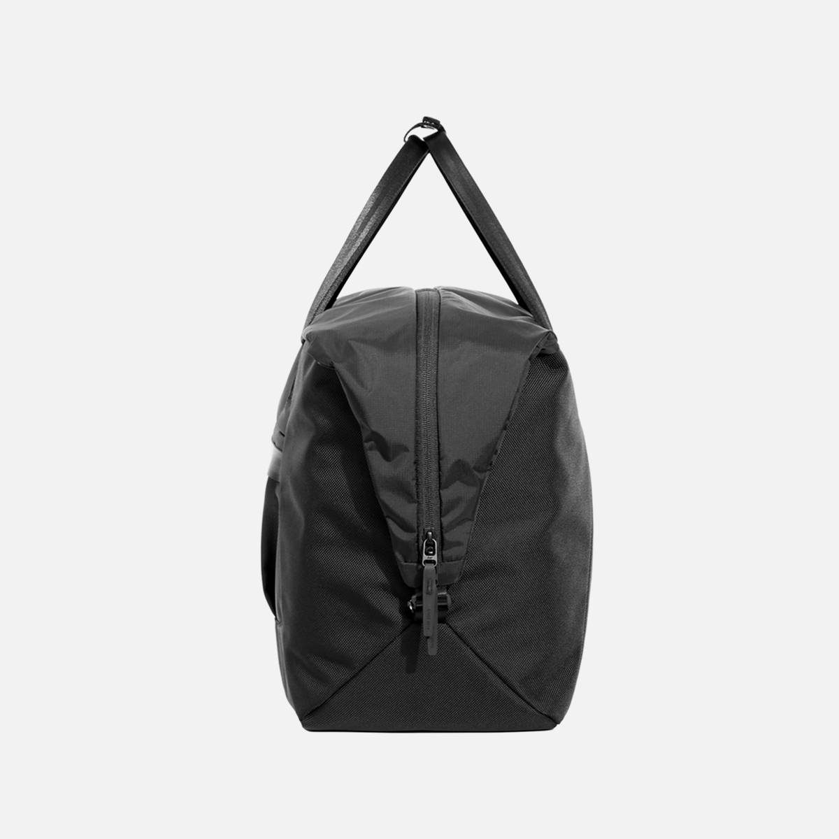 Field Duffel Max — Black view 6