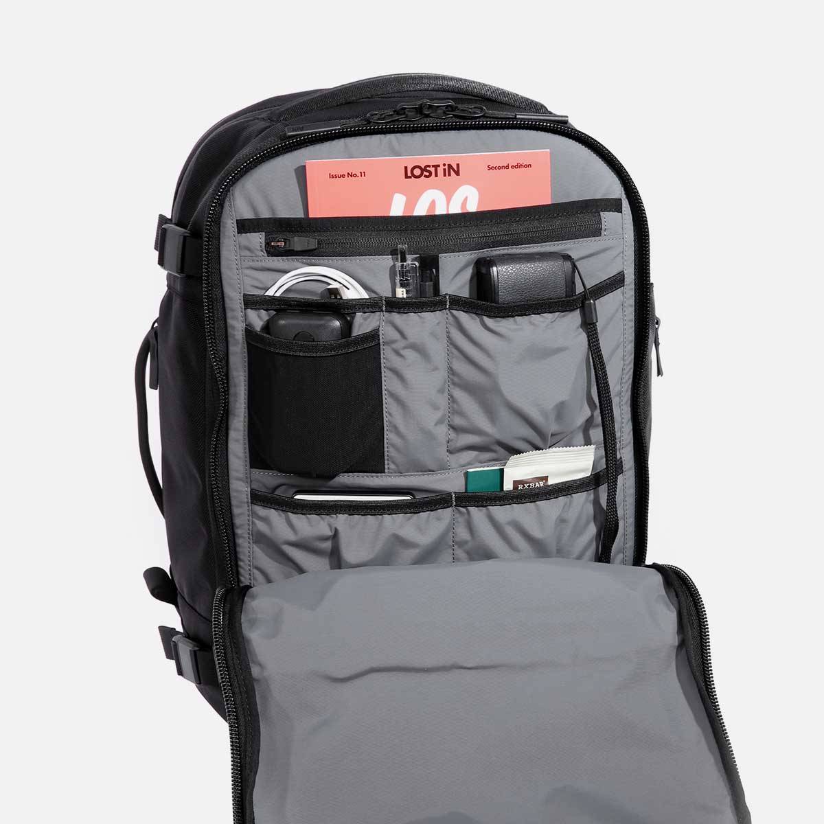 Voyager Pack Mk III Compact — Black view 3